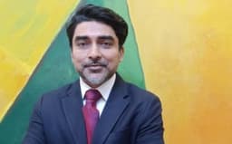 dr deepak varshney